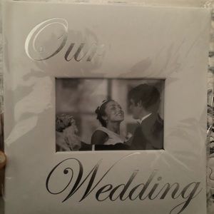 Wedding picture frames and album